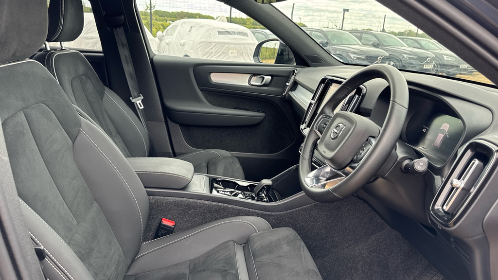 Volvo XC40 Xc40 2.0 B4p Plus Dark RF25NSO Blue #6
