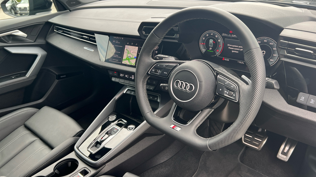 Audi A3 A3 1.5 Tfsi 150 Black Edition S Tronic DC25WXO Grey #6