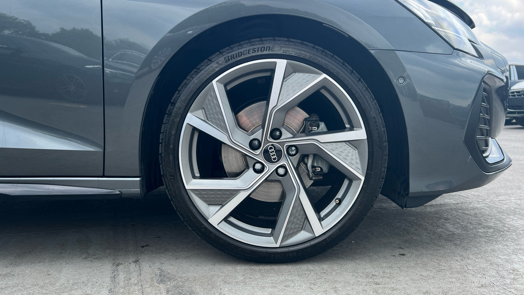 Audi A3 A3 1.5 Tfsi 150 Black Edition S Tronic DC25WXO Grey #5