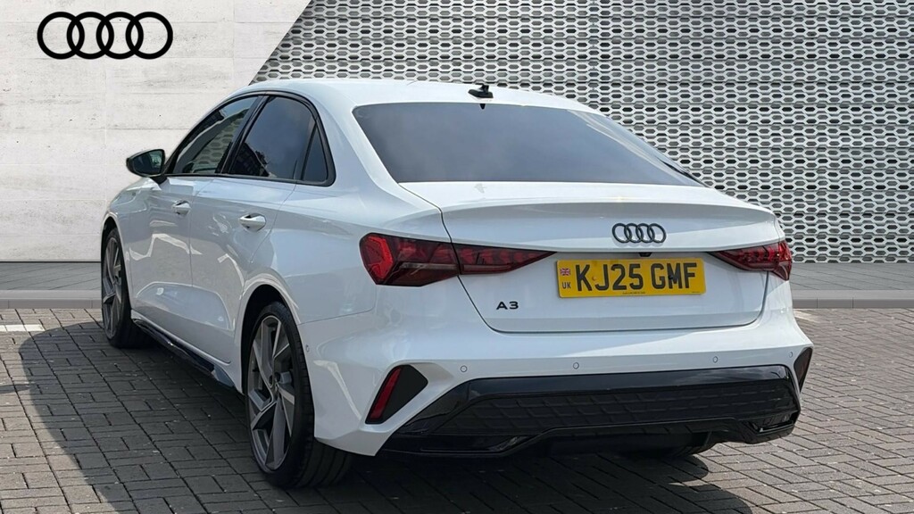 Audi A3 A3 1.5 Tfsi 150 Black Edition S Tronic KJ25GMF White #3