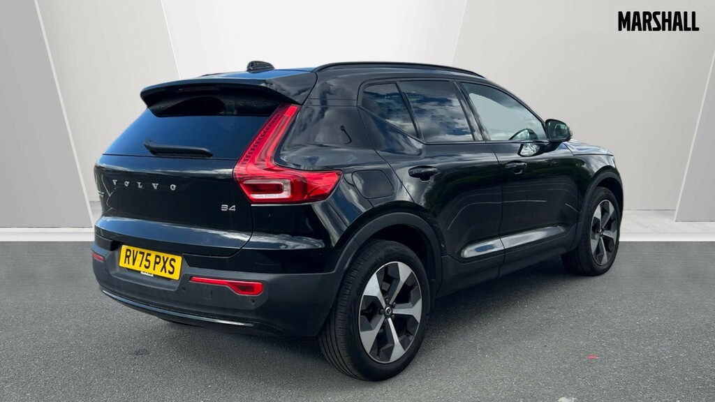 Volvo XC40 Xc40 2.0 B4p Plus Dark RV75PXS Black #2