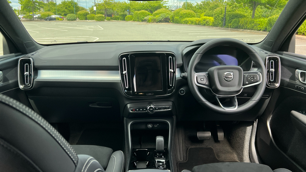 Volvo XC40 Xc40 2.0 B4p Plus Dark RV75PXA Black #5