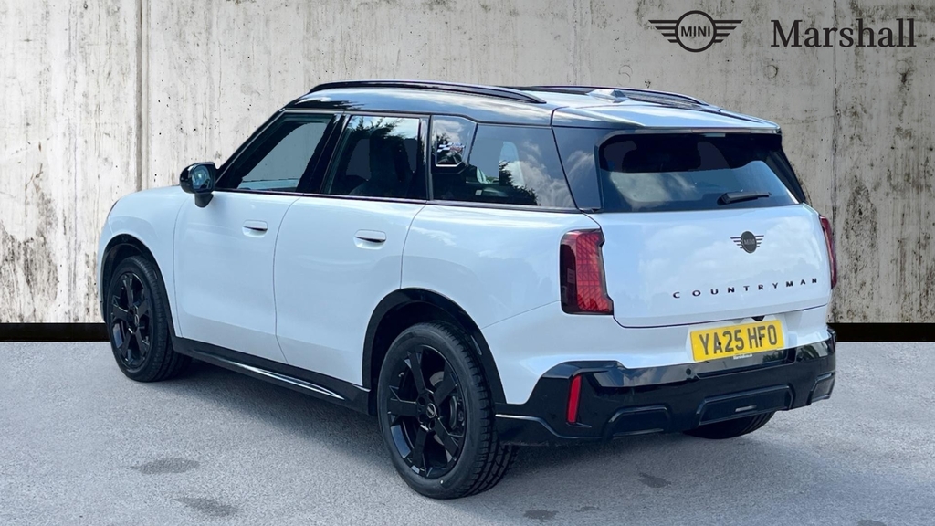 Mini Countryman Countryman 1.5 C Sport Level 1 YA25HFO White #2