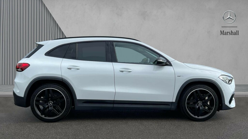 Mercedes-Benz GLA Class Gla 35 4Matic Premium ET22MFF White #4
