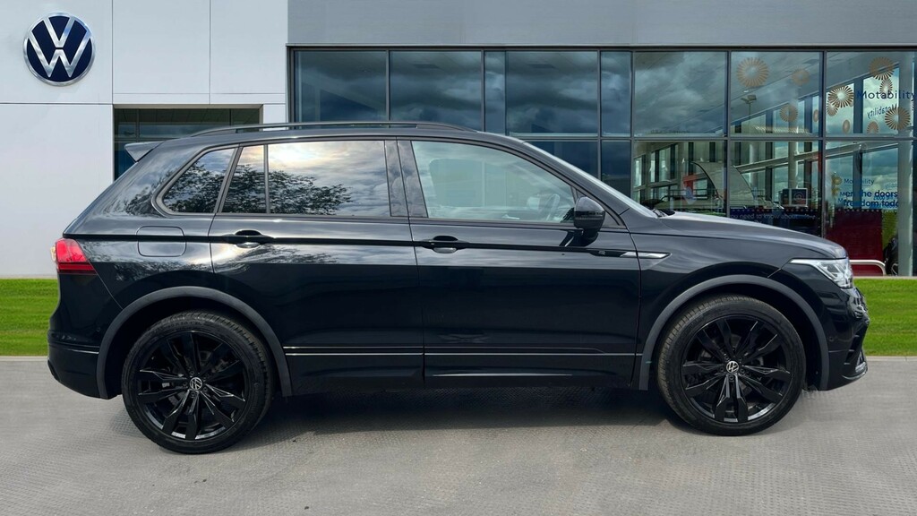 Volkswagen Tiguan Tiguan 1.5 Tsi 150 Black Edition Dsg ML24KBJ Black #4