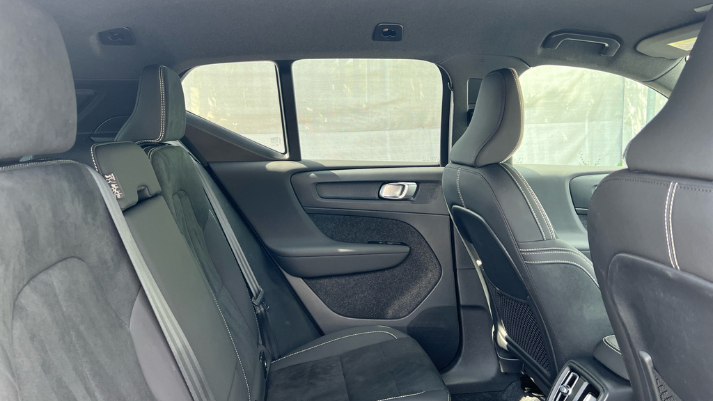 Volvo XC40 Xc40 2.0 B4p Plus Black Edition WD75DKA Black #6