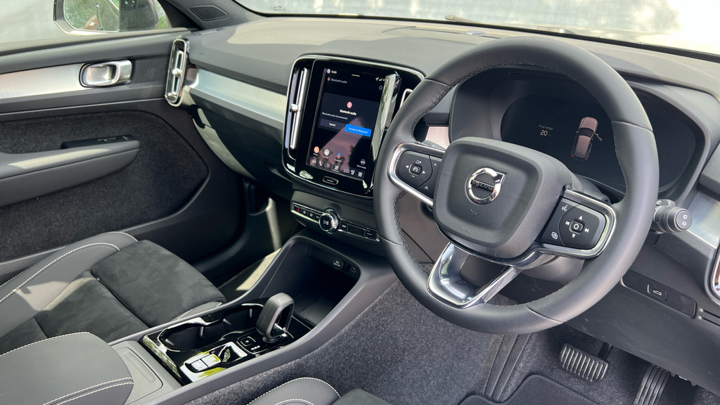 Volvo XC40 Xc40 2.0 B4p Plus Black Edition WD75DKA Black #4