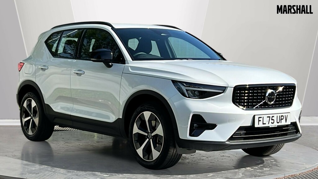 Volvo XC40 Xc40 2.0 B3p Plus Dark White