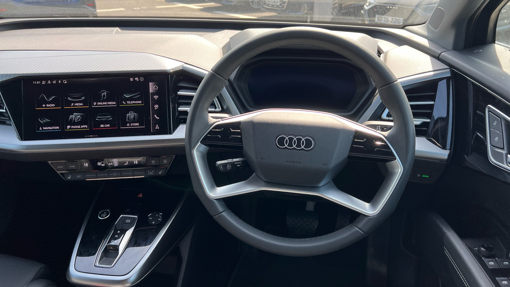 Audi Q4 E Tron Q4 210Kw 45 82Kwh Sport Leather KU75ZPZ #6