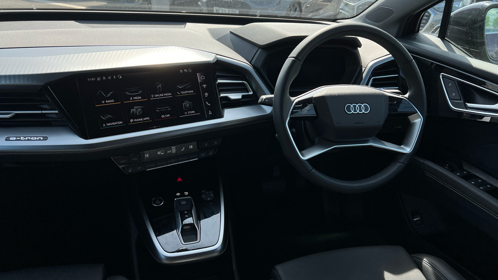 Audi Q4 E Tron Q4 210Kw 45 82Kwh Sport Leather KU75ZPZ #2