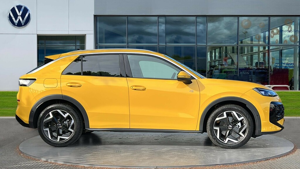 Volkswagen T-Roc Volkswagen T-roc Hatchback 1.5 Etsi 150 R-line KR26TPV Yellow #4