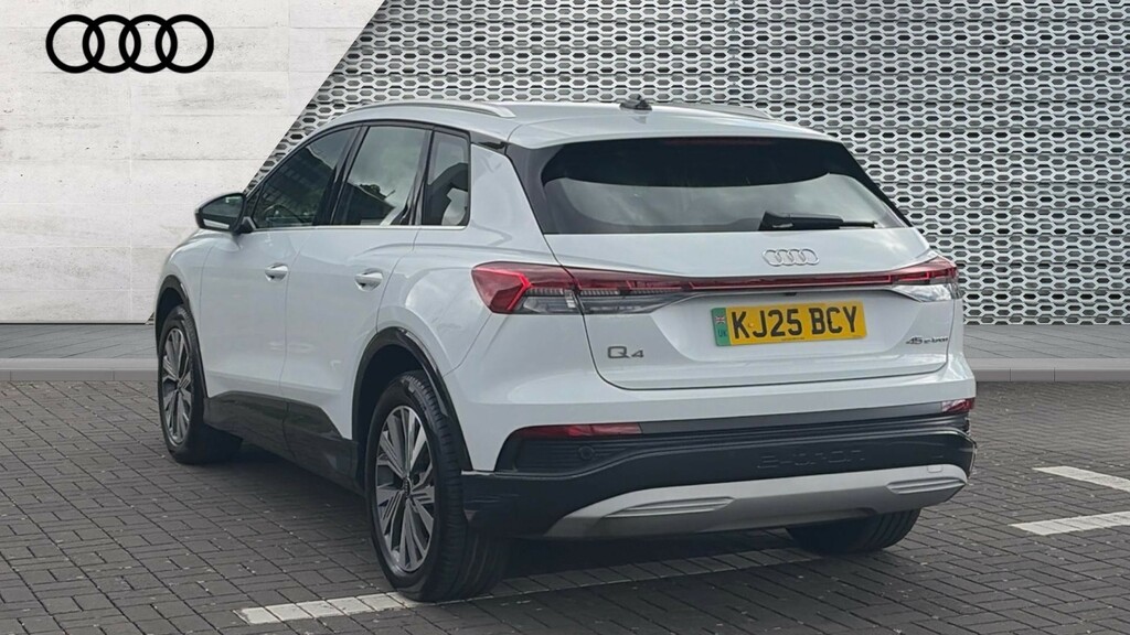 Audi Q4 E Tron Q4 210Kw 45 82Kwh Sport Leather KJ25BCY White #3