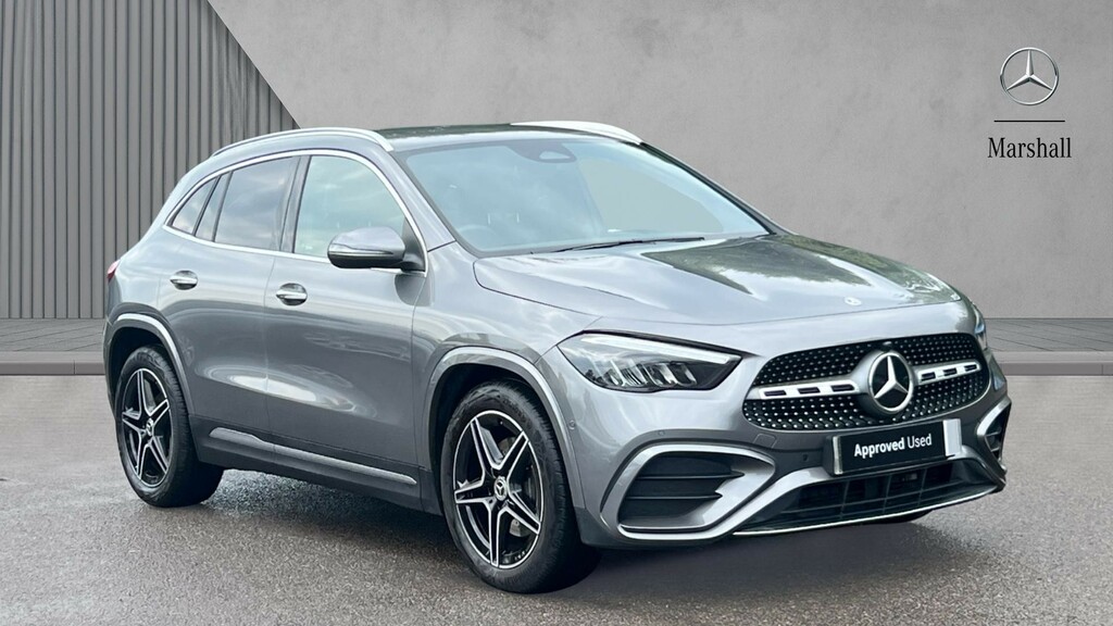 Mercedes-Benz GLA Class Gla 200 Amg Line Executive Grey