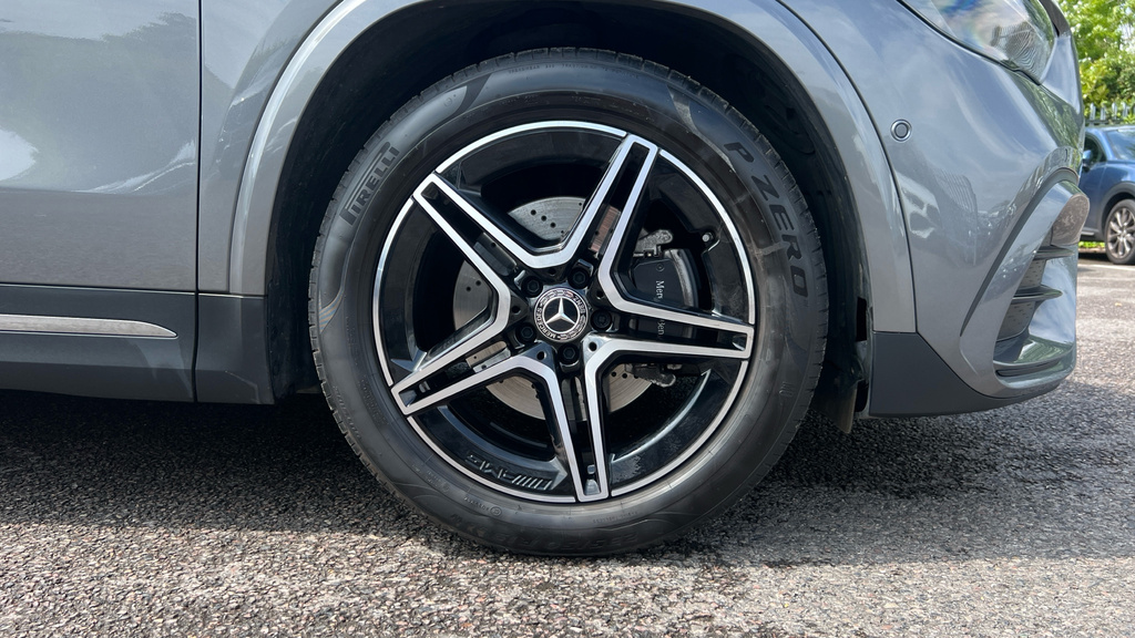 Mercedes-Benz GLA Class Gla 200 Amg Line Executive HV75GVG Grey #5