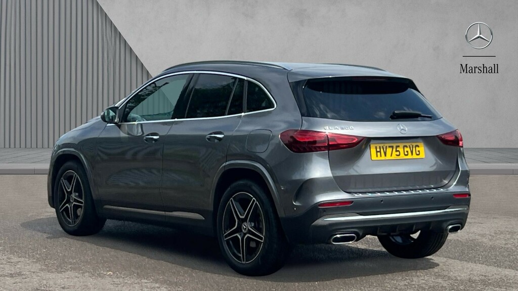Mercedes-Benz GLA Class Gla 200 Amg Line Executive HV75GVG Grey #2