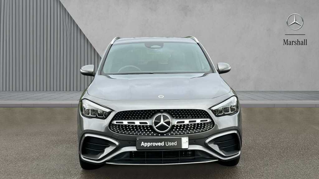 Mercedes-Benz GLA Class Gla 200 Amg Line Executive HV75GVK Grey #6