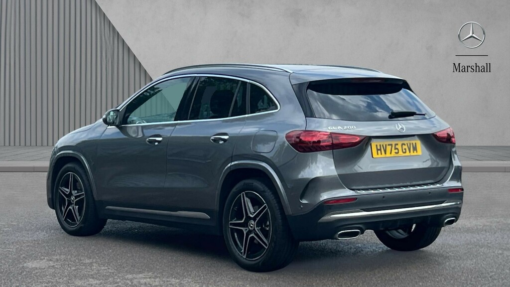 Mercedes-Benz GLA Class Gla 200 Amg Line Executive HV75GVM Grey #2