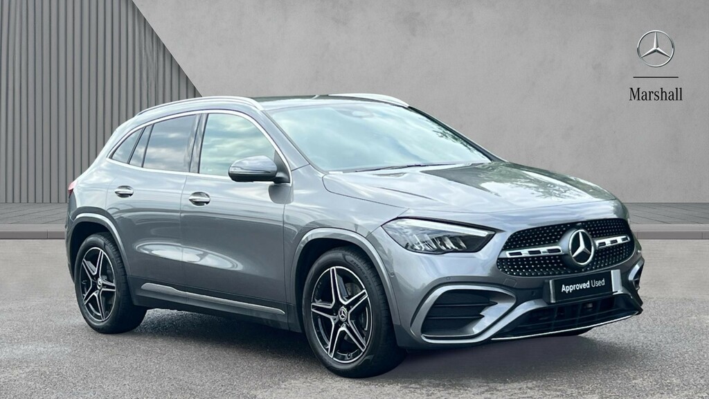 Mercedes-Benz GLA Class Gla 200 Amg Line Executive Grey