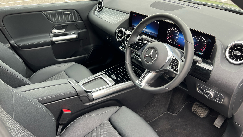 Mercedes-Benz GLA Class Gla 200 Sport Executive HT75KXY Grey #3