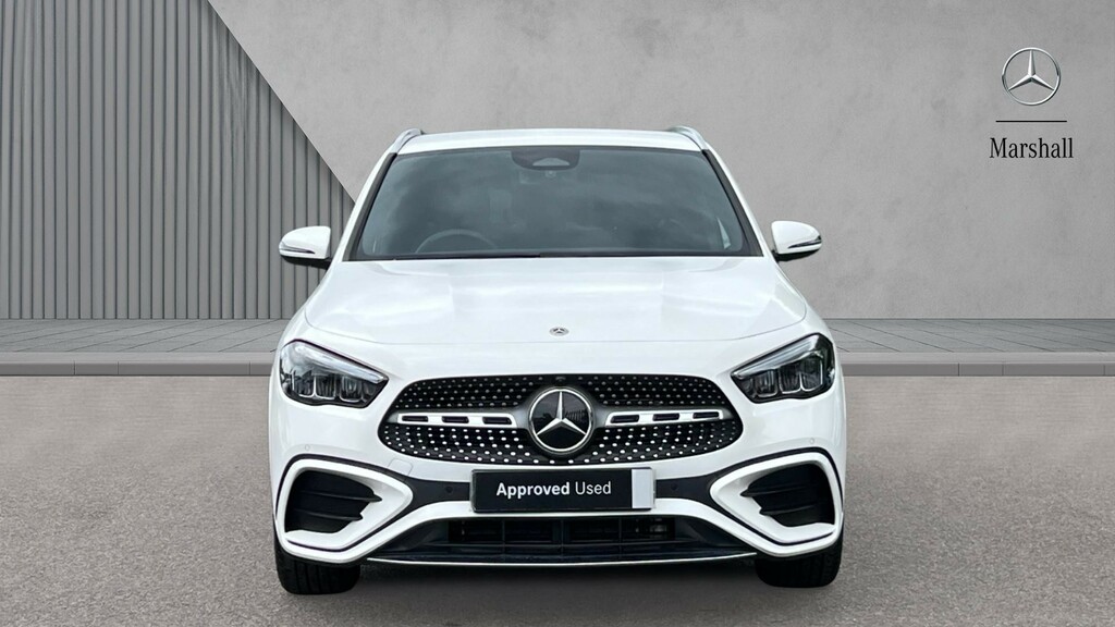 Mercedes-Benz GLA Class Gla 200 Amg Line Executive HV75JWD White #6