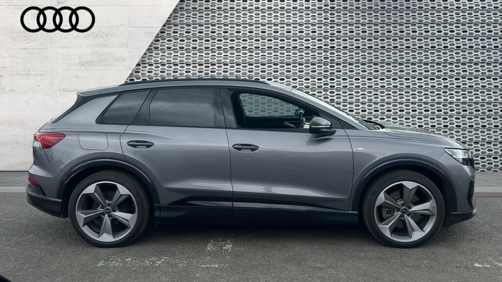 Audi Q4 E Tron Q4 210Kw 45 82Kwh Black Edition KN75WZW Grey #4