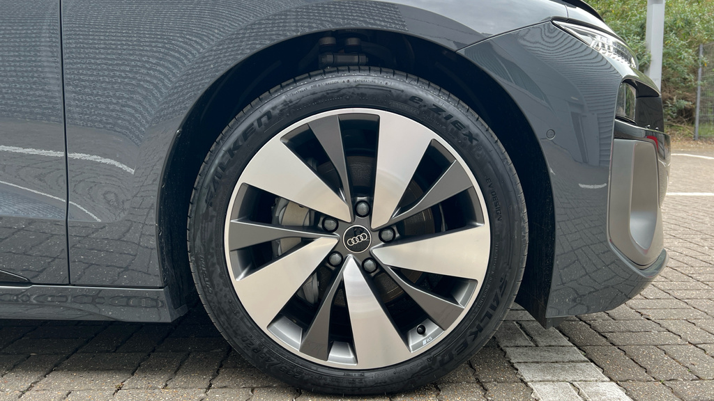 Audi A6 Avant A6 270Kw Performance 100Kwh S Line KM75NFJ Grey #5