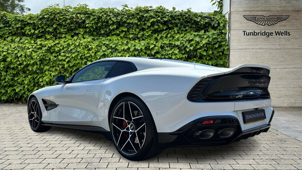 Aston Martin Vanquish Vanquish Coupe White #2