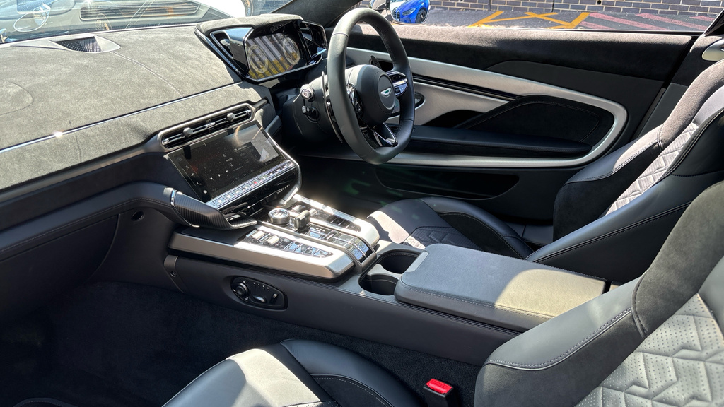 Aston Martin Vanquish Petrol Black #17