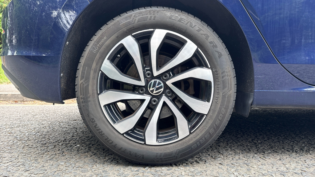Volkswagen Golf Golf 1.5 Etsi 150 Active Dsg EA22UUX Blue #5