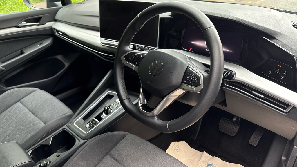 Volkswagen Golf Golf 1.5 Tsi 204 Match Ehybrid Dsg GL25TFZ Black #6