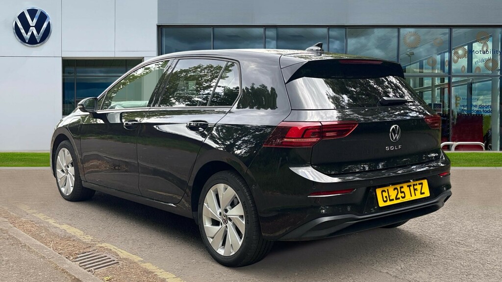 Volkswagen Golf Golf 1.5 Tsi 204 Match Ehybrid Dsg GL25TFZ Black #3