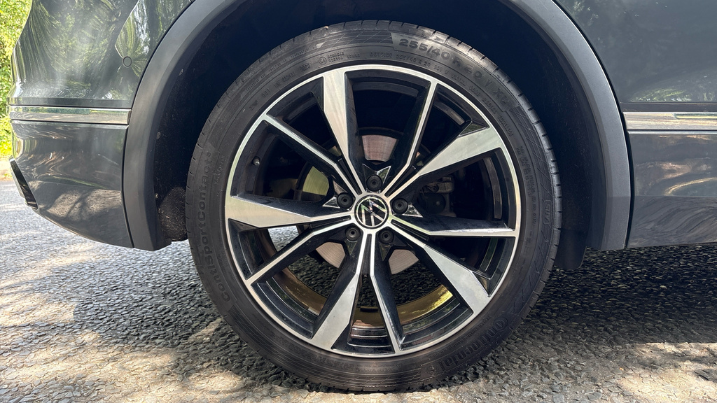 Volkswagen Tiguan Tiguan 1.5 Tsi 150 R-line Dsg RE23JFN Grey #5