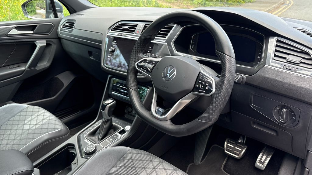 Volkswagen Tiguan Tiguan 2.0 Tdi 4Motion R-line Dsg RO73PZD Grey #6