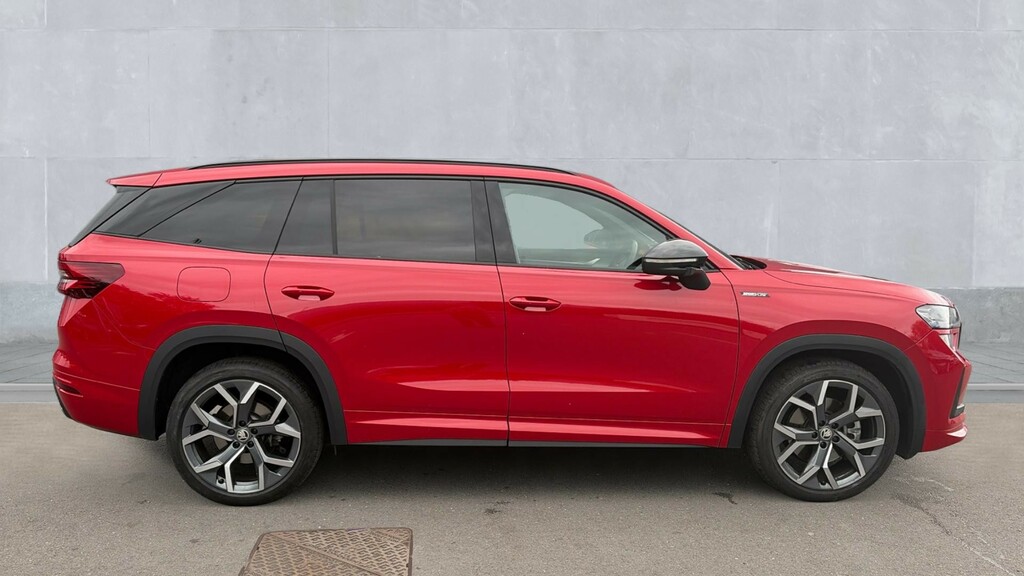 Skoda Kodiaq Kodiaq 2.0 Tsi 204 Sportline 4X4 Dsg 7 Seat Red #4