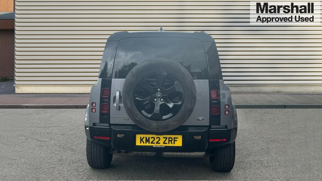 Land Rover Defender 110 Defender 3.0 D300 X-dynamic Se 110 7 Sea KM22ZRF Grey #4
