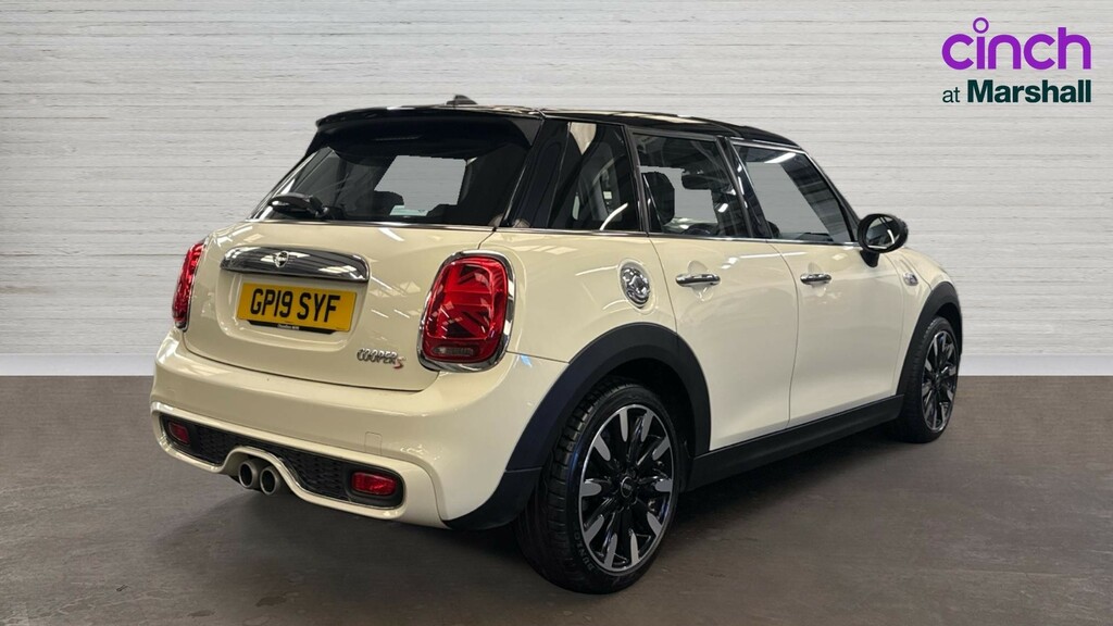 Mini Hatch Hatchback 2.0 Cooper S Exclusive II Comfort P GP19SYF White #3