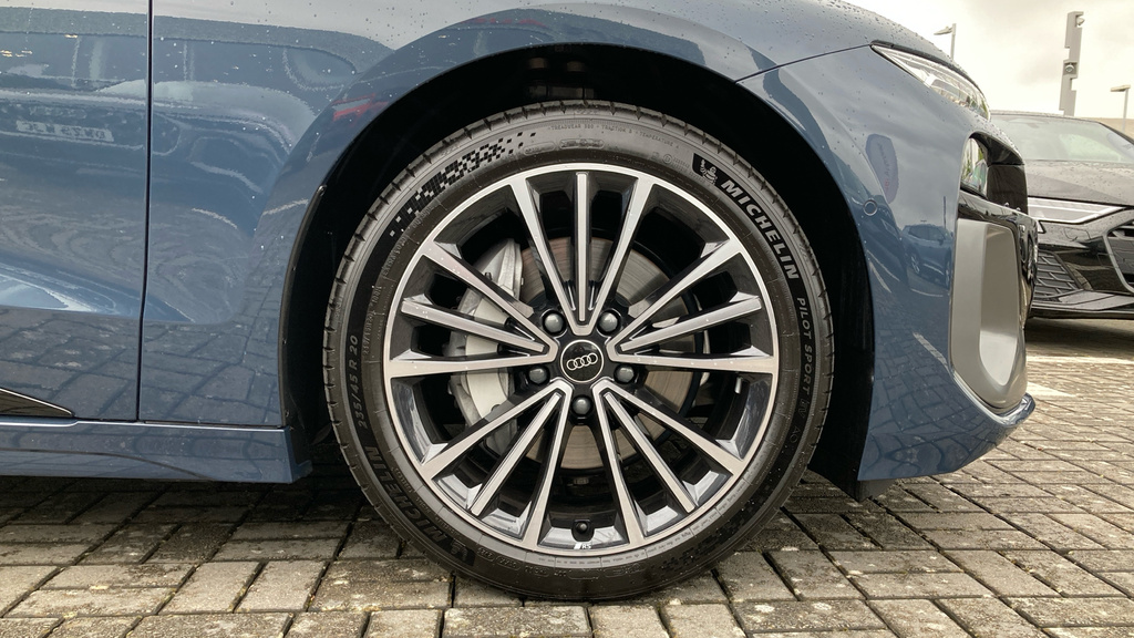 Audi A6 E-tron Avant Audi A6 E-tron Avant 270Kw Performance 100Kwh S Li OV26MUY Blue #5