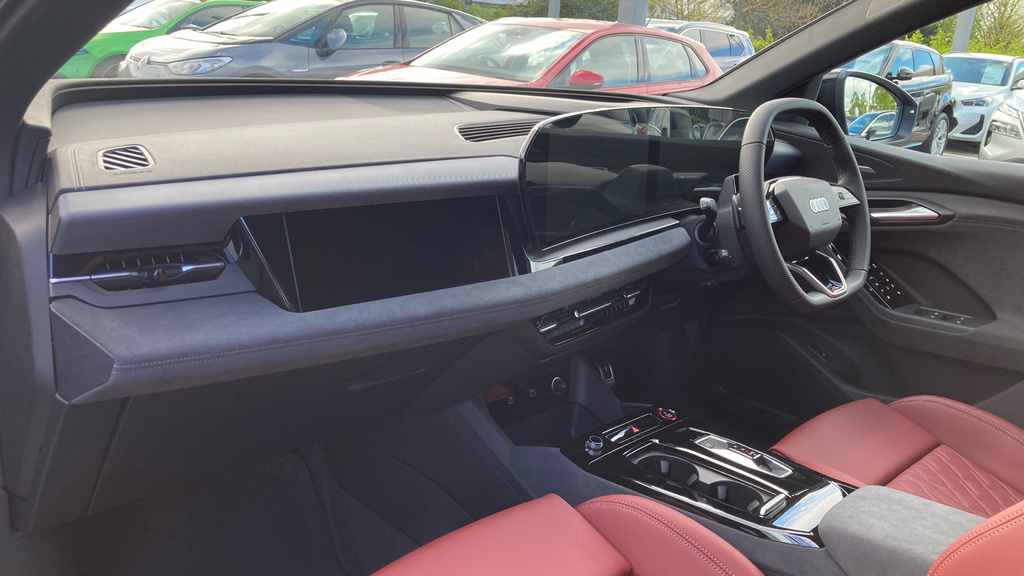Audi SQ6 E-Tron Audi Sq6 Suv Black Edition E-tron 360,00 Kw Grey #2