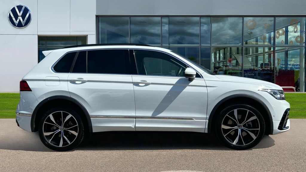 Volkswagen Tiguan Tiguan 1.4 Tsi Ehybrid R-line Dsg White #4