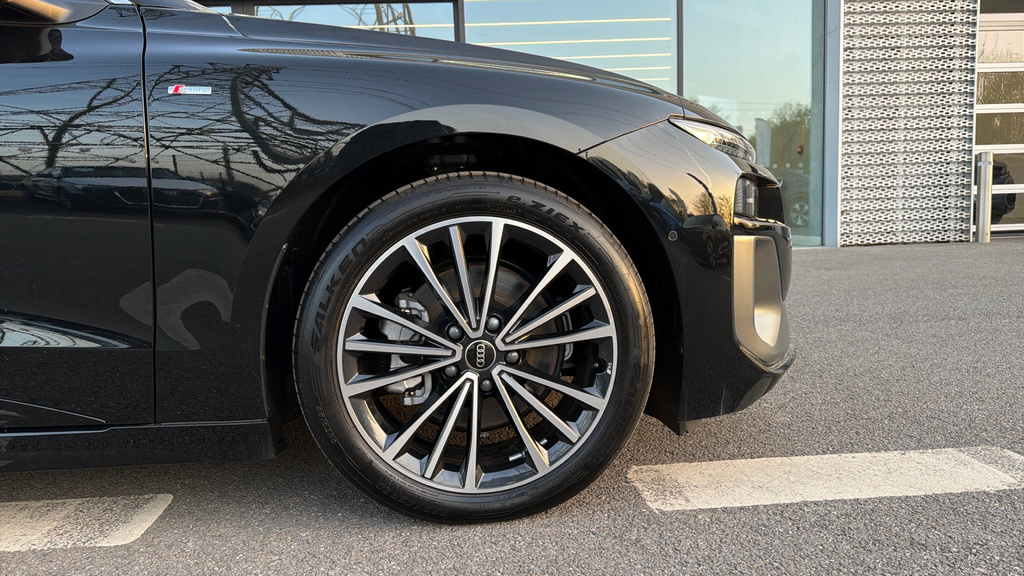 Audi A6 Avant Audi A6 Sportback S Line E-tron 210,00 Kw GF26FYW Black #5