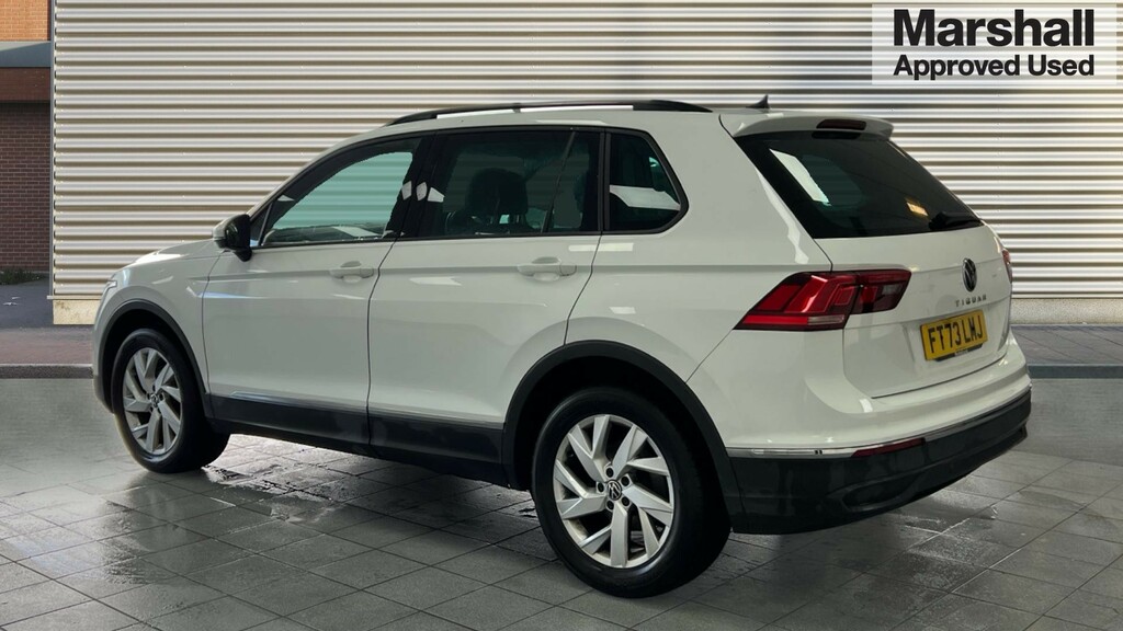 Volkswagen Tiguan Tiguan 1.5 Tsi 150 Life Dsg FT73LMJ White #5