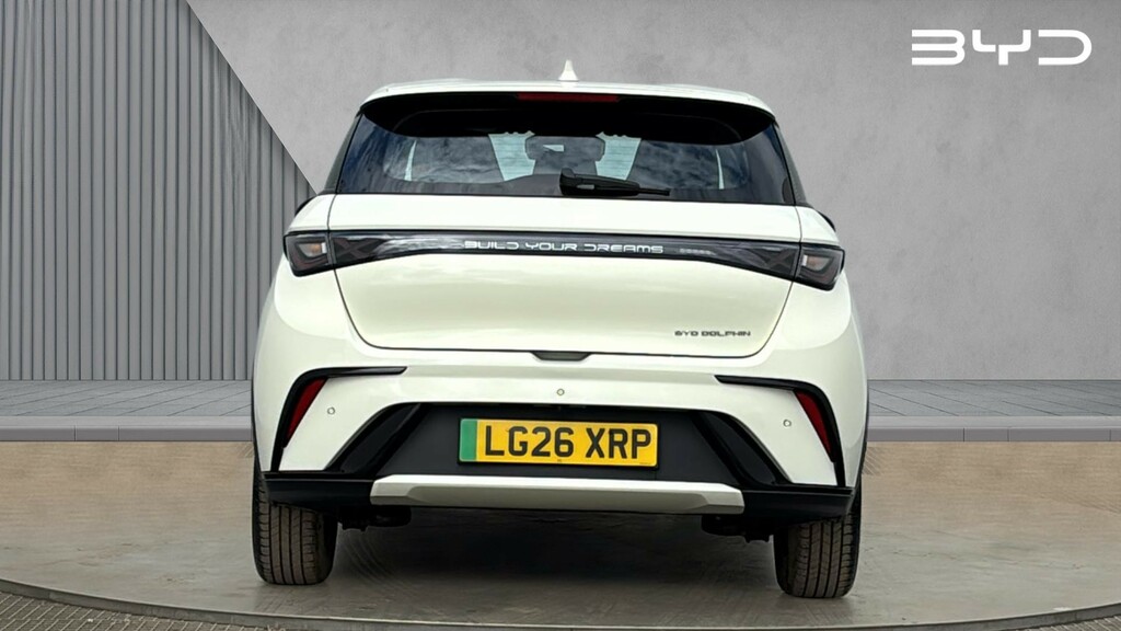 Byd Dolphin Dolphin 70Kw Active 44.9Kwh LG26XRP White #4