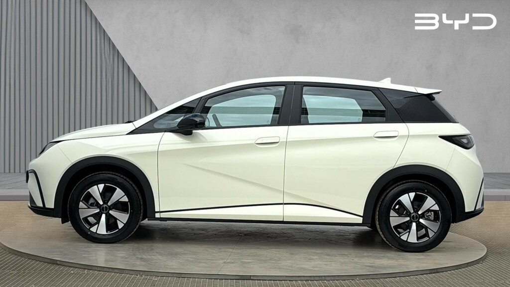 Byd Dolphin Dolphin 70Kw Active 44.9Kwh LG26XRP White #6