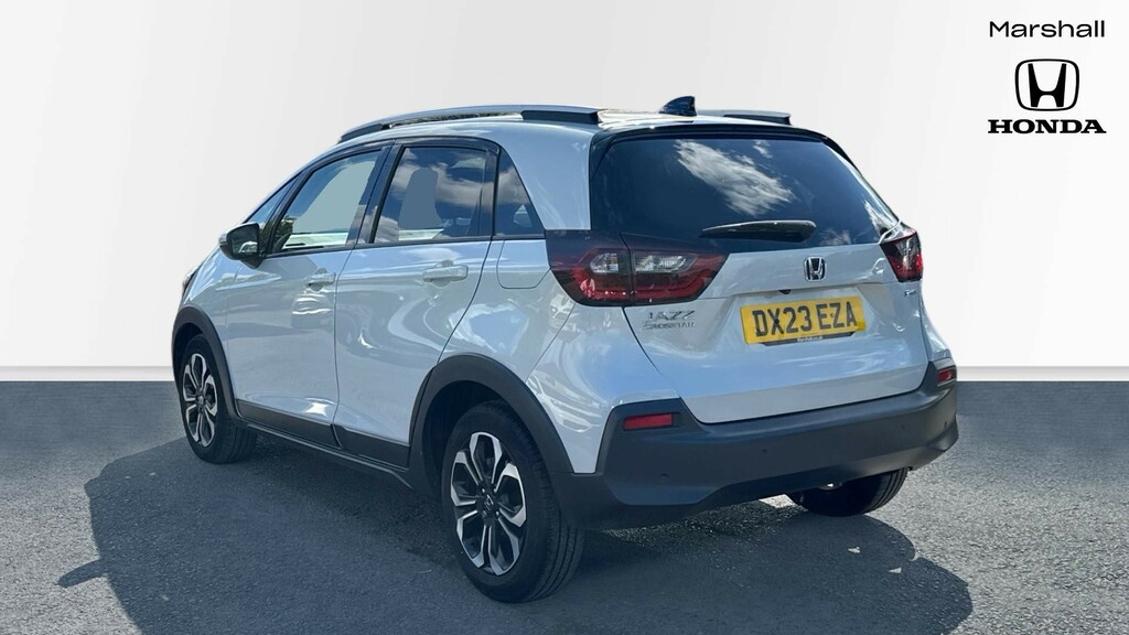Honda Jazz Jazz 1.5 I-mmd Hybrid Crosstar Ex Ecvt DX23EZA White #3