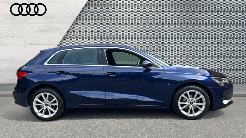 Audi A3 A3 30 Tfsi Sport S Tronic EY25XXS Blue #4