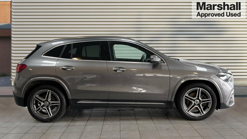 Mercedes-Benz GLA Class Gla 200 Amg Line Executive KR73XGB Grey #2