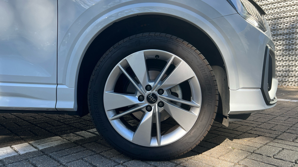 Audi Q2 Q2 35 Tfsi S Line S Tronic GF75LZD White #5