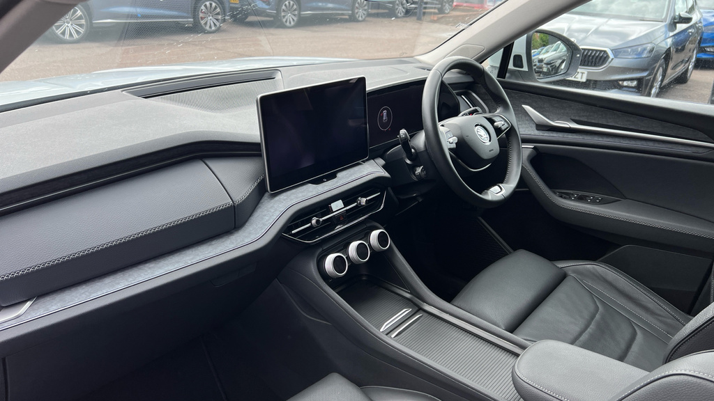 Skoda Kodiaq Kodiaq 1.5 Tsi E-tec Se L Dsg 7 Seat EF74NUB White #2