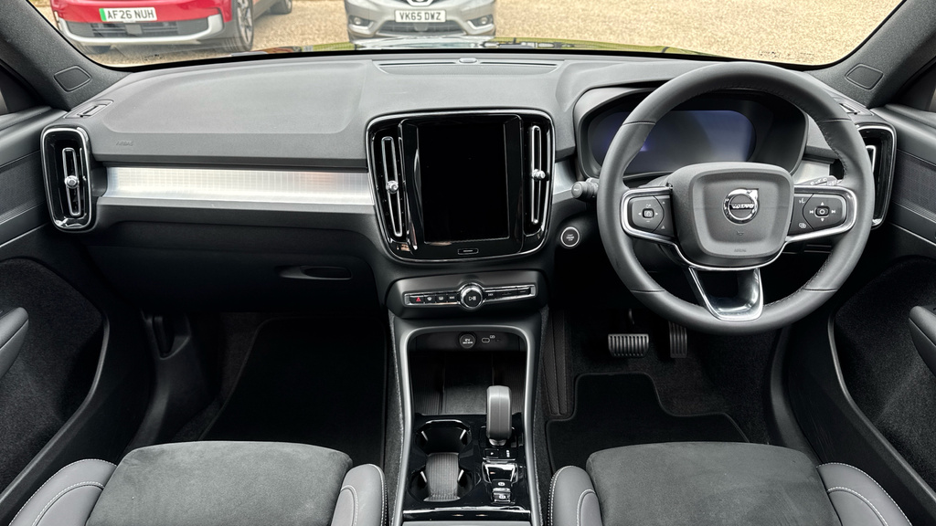 Volvo XC40 Xc40 2.0 B4p Plus Black Edition WF75CEO Black #5