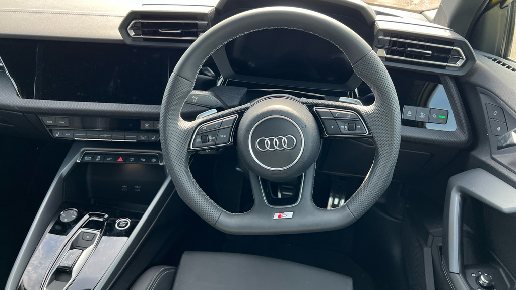 Audi A3 Audi A3 Sportback 1.5 Tfsi E 204 Black Edition WD26LHC Yellow #6
